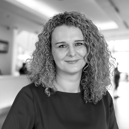 Laura Roșca Qualitative Research Director, iSense Solutions