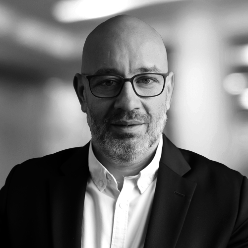 Oliver Șenchea Managing Partner, Retail Media Hub