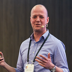 Thomas de Bresser Senior Innovation Coach and Facilitator, DesignThinkers Group Amsterdam