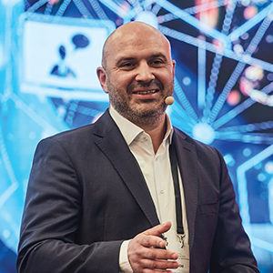 Valer Hancaș Director Comunicare & Corporate Affairs, Kaufland România